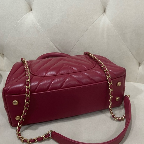 ❤️❤️Chanel chevron Coco Mini top handle Bag - Picture 7 of 10